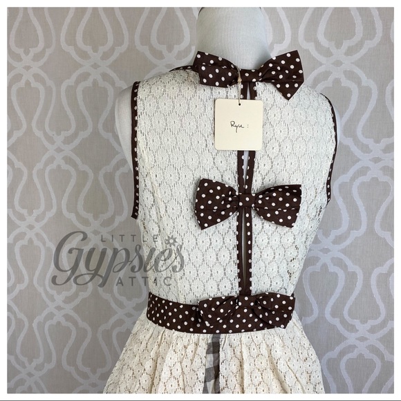 Ryu Farmhouse Multi Print and Bow Dress - Picture 4 of 14